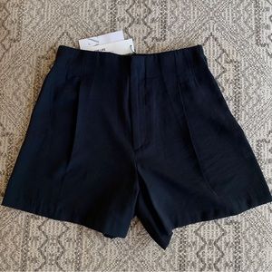 Zara Black Tailored Pleated Shorts size Small